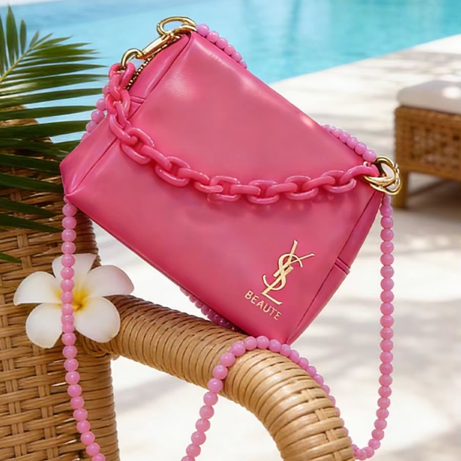 Yves Saint Laurent YSL's tas f - Ysl Beauty Makeup Bag recensie en prijs
