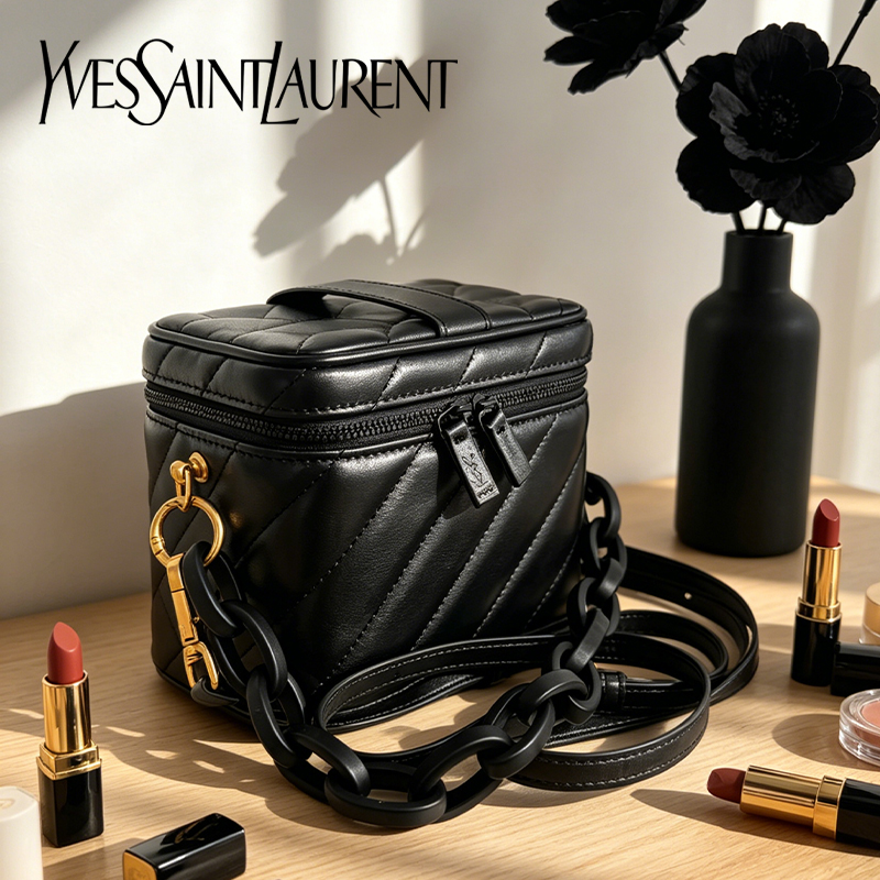 Yves Saint Laurent's tas Zwart - Ysl Beauty Makeup Bag recensie en prijs
